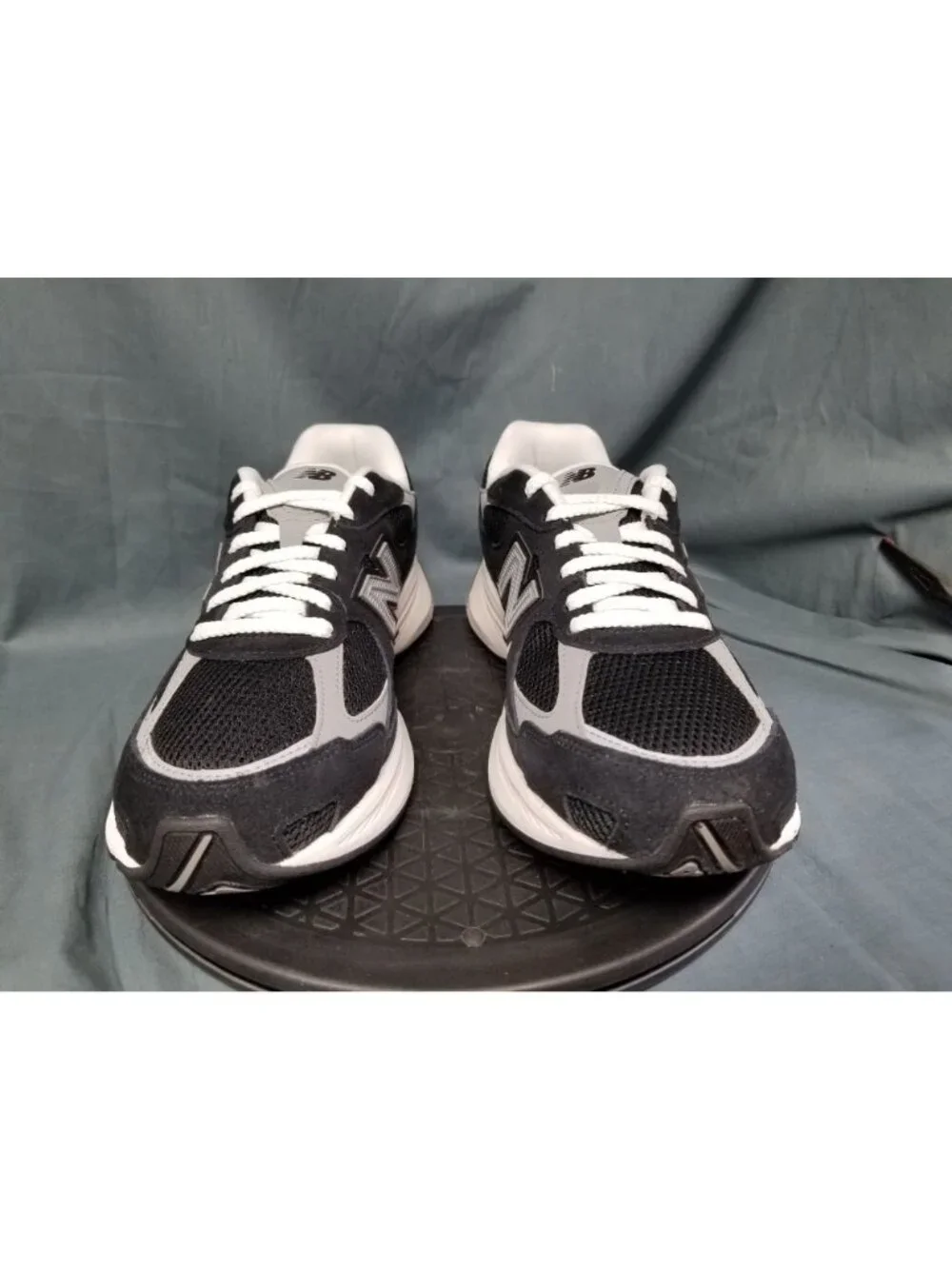 New Balance 2010 Lace Black Grey Sneakers P201062E Kid's Size 2.5 NEW NO BOX!